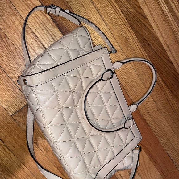 MICHAEL KORS PURSE - Picture 2 of 4